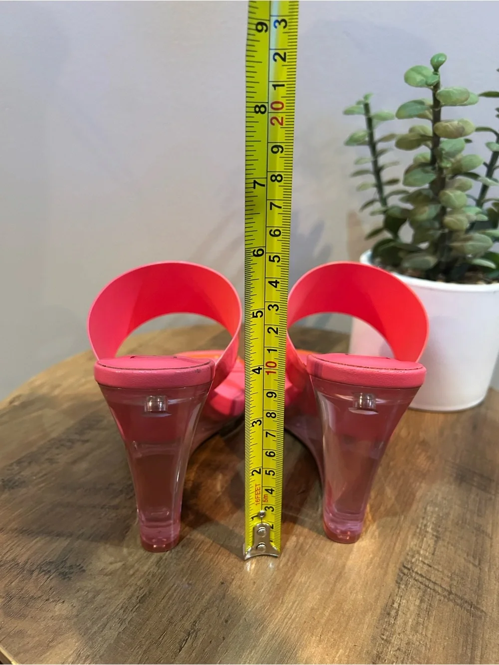 DELTAN Neon Pink Lucite Wedge Sandals Women’s 7.5M Like New